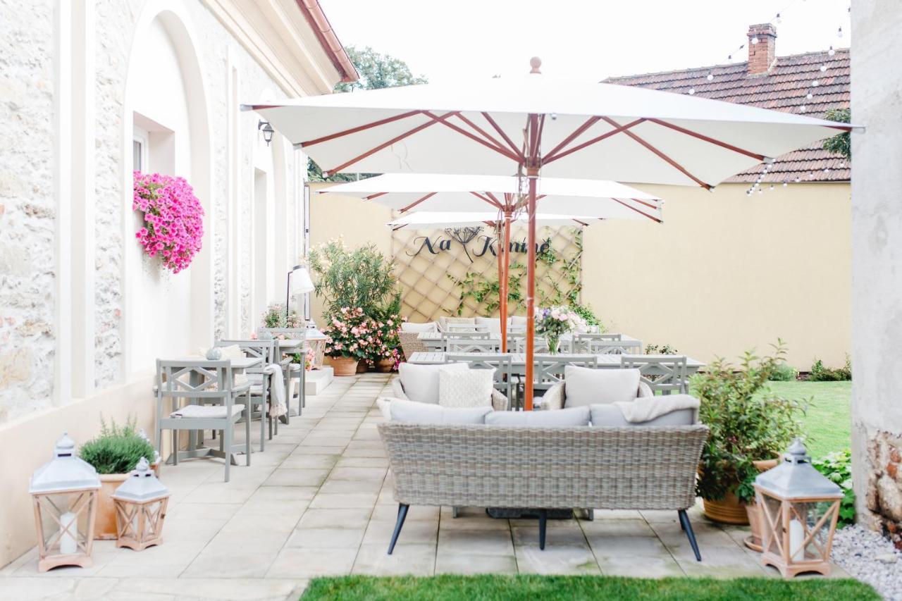 Hotel Na Kmine Obristvi Zewnętrze zdjęcie