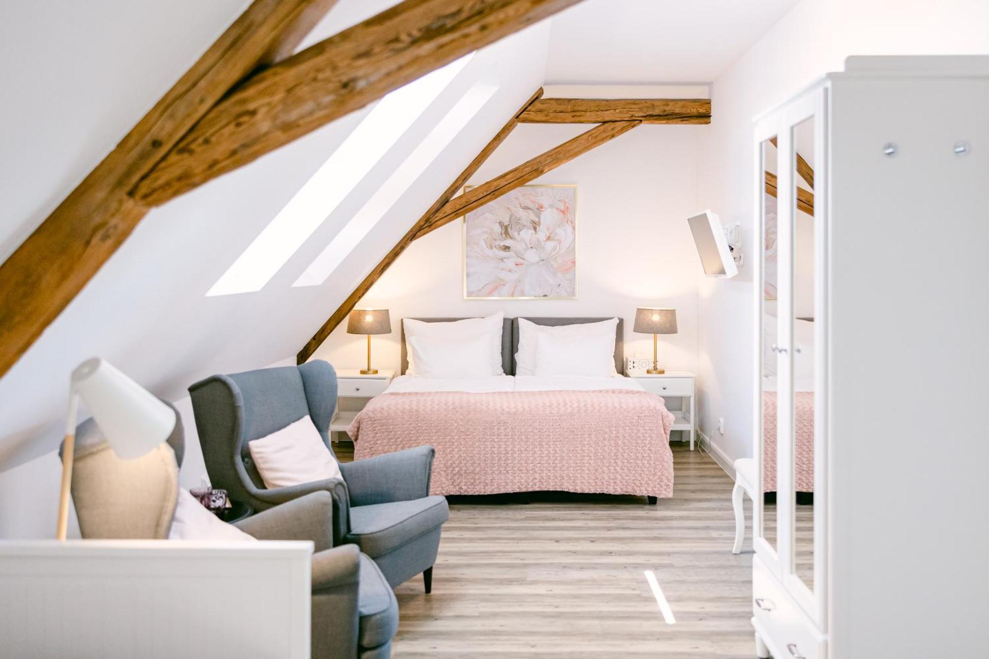 Hotel Na Kmine Obristvi Zewnętrze zdjęcie