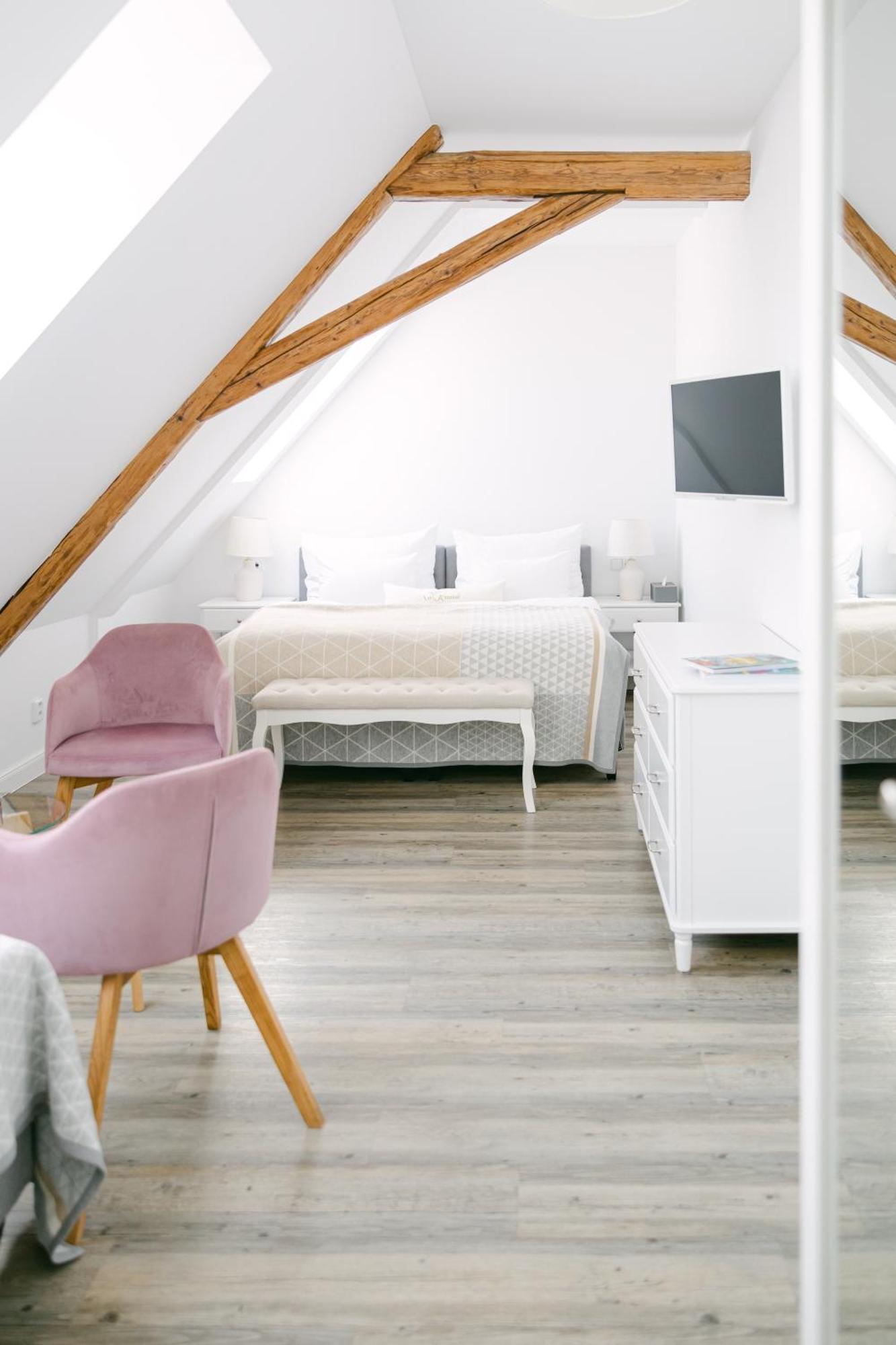 Hotel Na Kmine Obristvi Zewnętrze zdjęcie